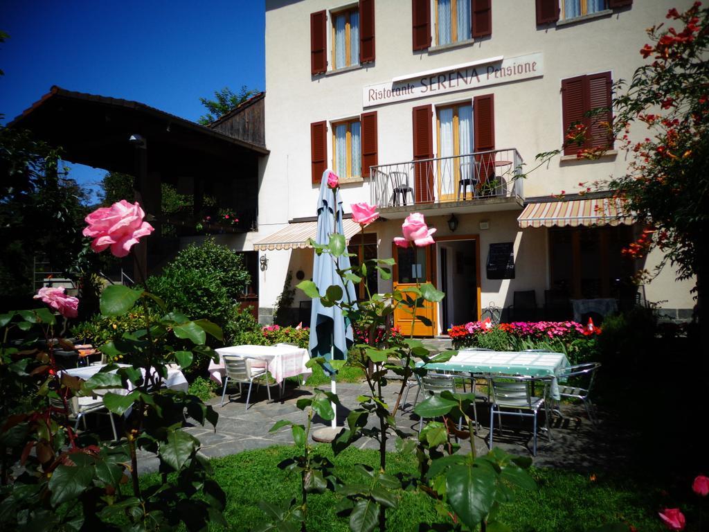 Hotel Pensione Serena Purasca Extérieur photo