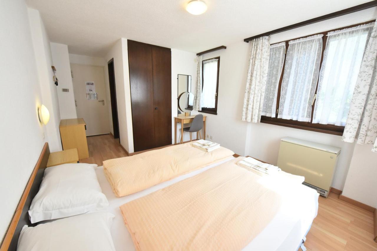 Hotel Pensione Serena Purasca Extérieur photo