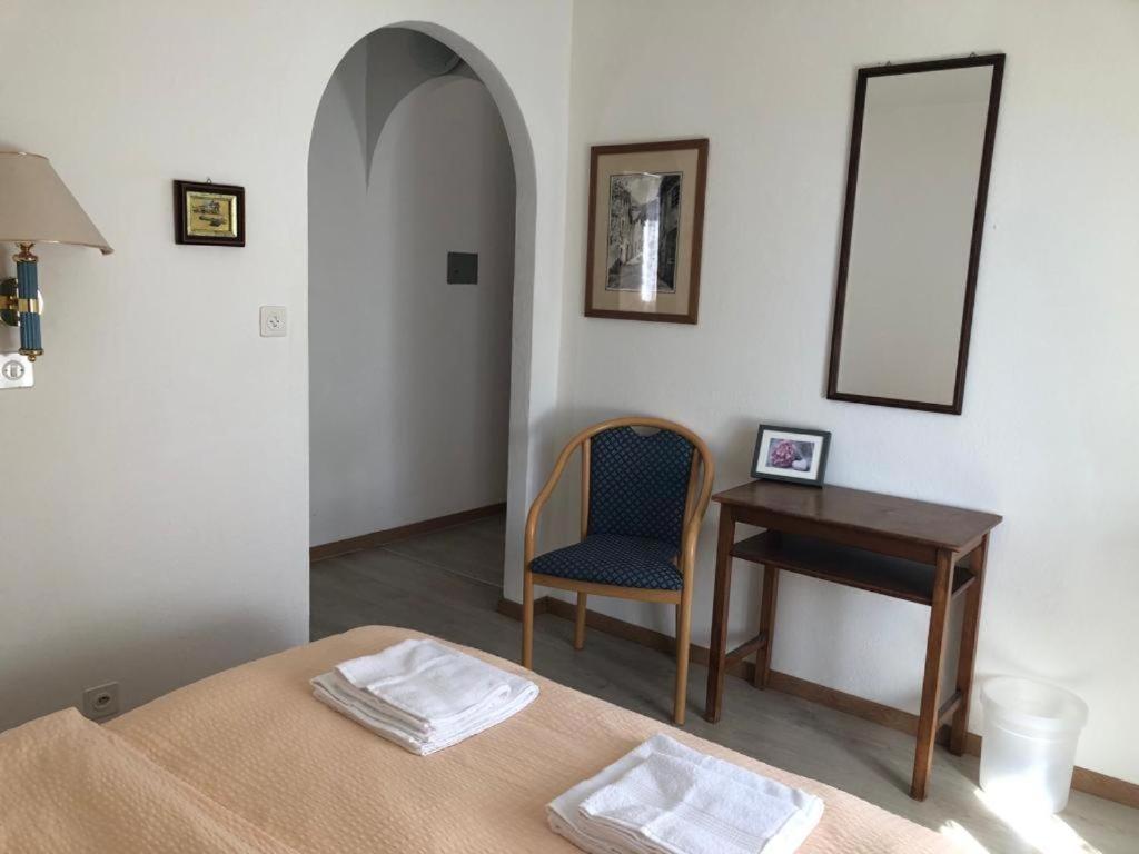 Hotel Pensione Serena Purasca Extérieur photo